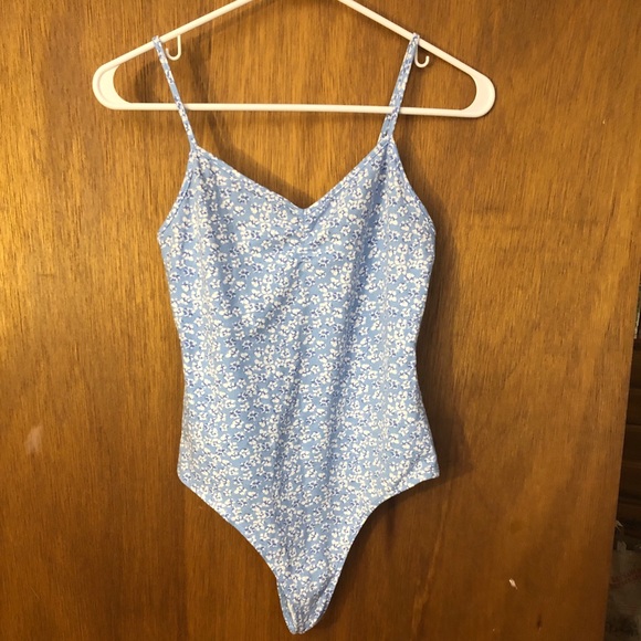 PacSun Tops - Blue Floral PacSun Bodysuit